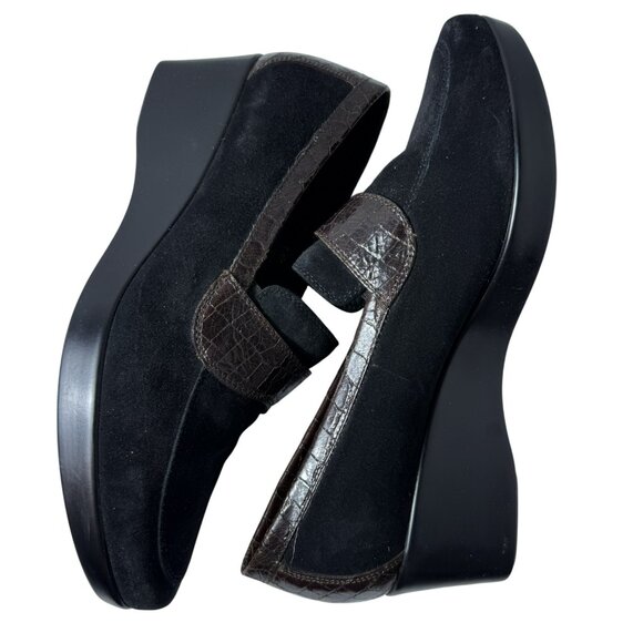 Donald J. Pliner “Sema” Loafer Wedges – EUC – Size 9.5 - Picture 3 of 9